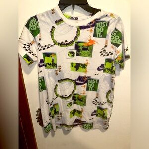 Youth NIKE NWT TShirt